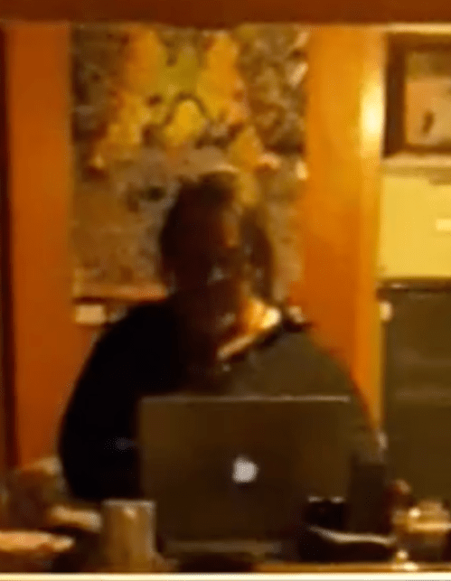 TS Screenshot Self Portrait in Mirror Detail from Pic